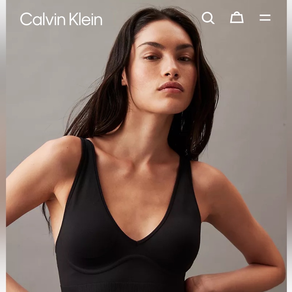 Calvin Klein Bonded Flex Seamless Lightly Lined Bralette, Black, Small, NEW